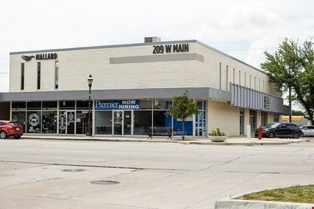 209 W Main St