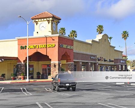 Retail space for Rent at Canyon Center in Santa Clarita