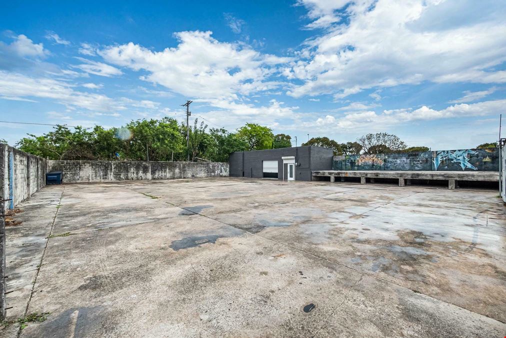 Commercial Lot Assemblage