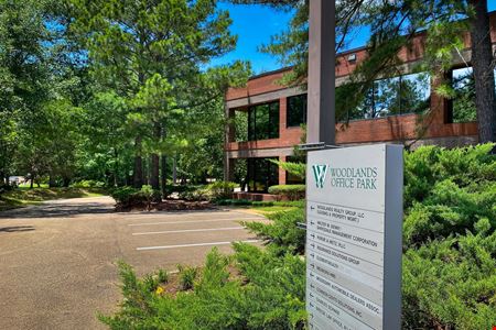 795 Woodlands Parkway