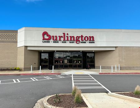 Retail space for Rent at Southlake Festival in Morrow