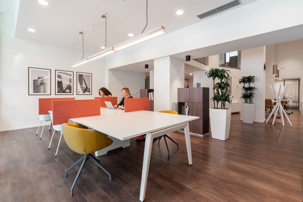 Regus - Somerset - Atrium Dr