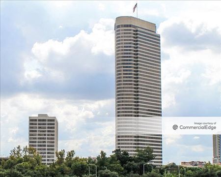 Office space for Rent at America Tower in Houston