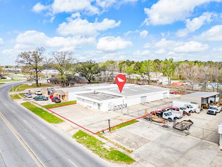 Industrial space for Rent at ±7,500 SF Climate-Controlled Office/Warehouse on S Choctaw Dr in Baton Rouge
