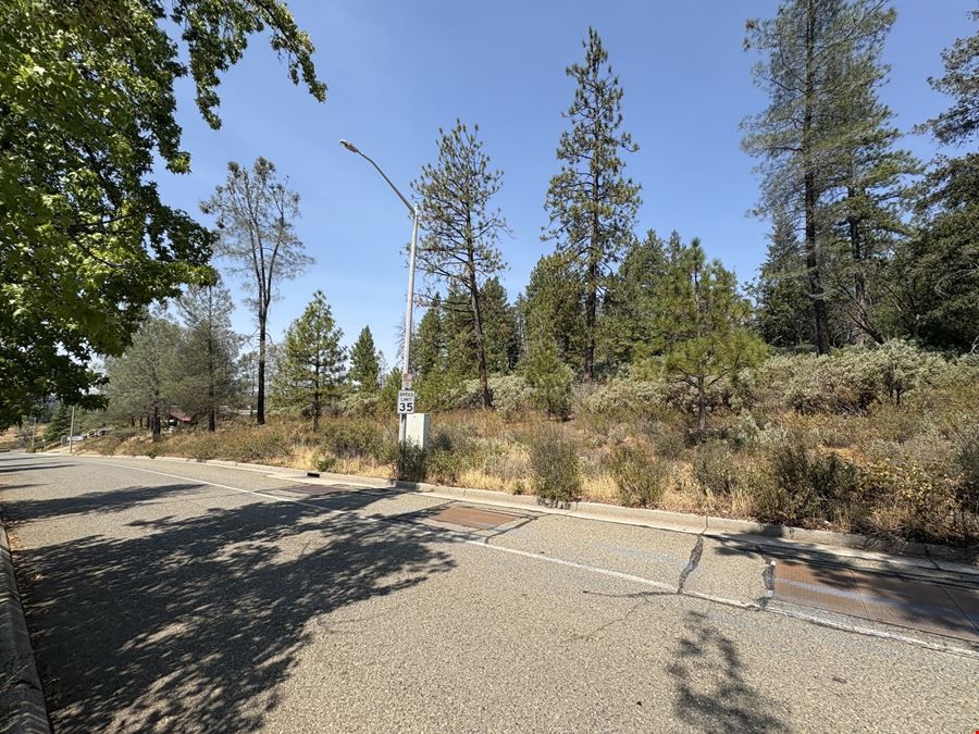 1250 Whispering Pines Ln