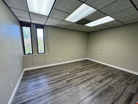 4435 - 4455 E Broadway Rd