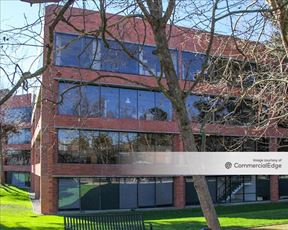 Waterfront Plaza - 1700 Montgomery Street