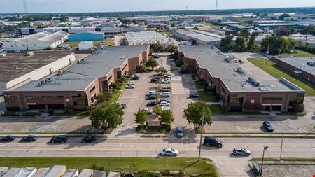 Commercial space at Jefferson Business Center in Elmwood