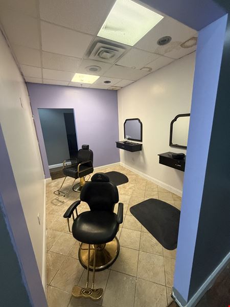 201 Ring Road Suite 60
