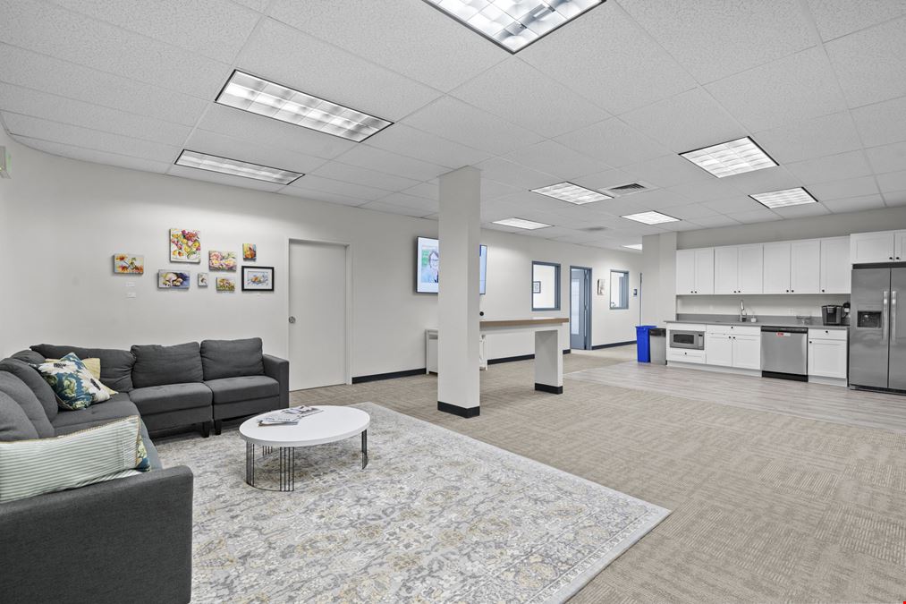 675 Orchard Heights RD NW, Salem, OR 97304