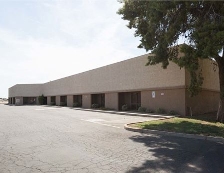 Industrial space for Rent at West Park Industrial Plaza in Phoenix