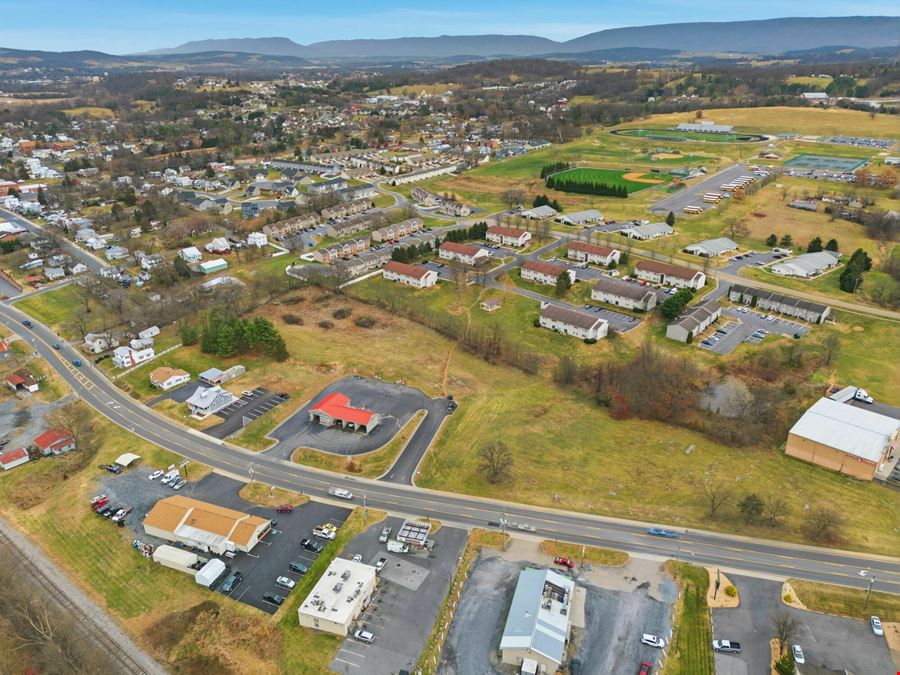 2.2 ACRE COMMERCIAL LOT AVAILABLE