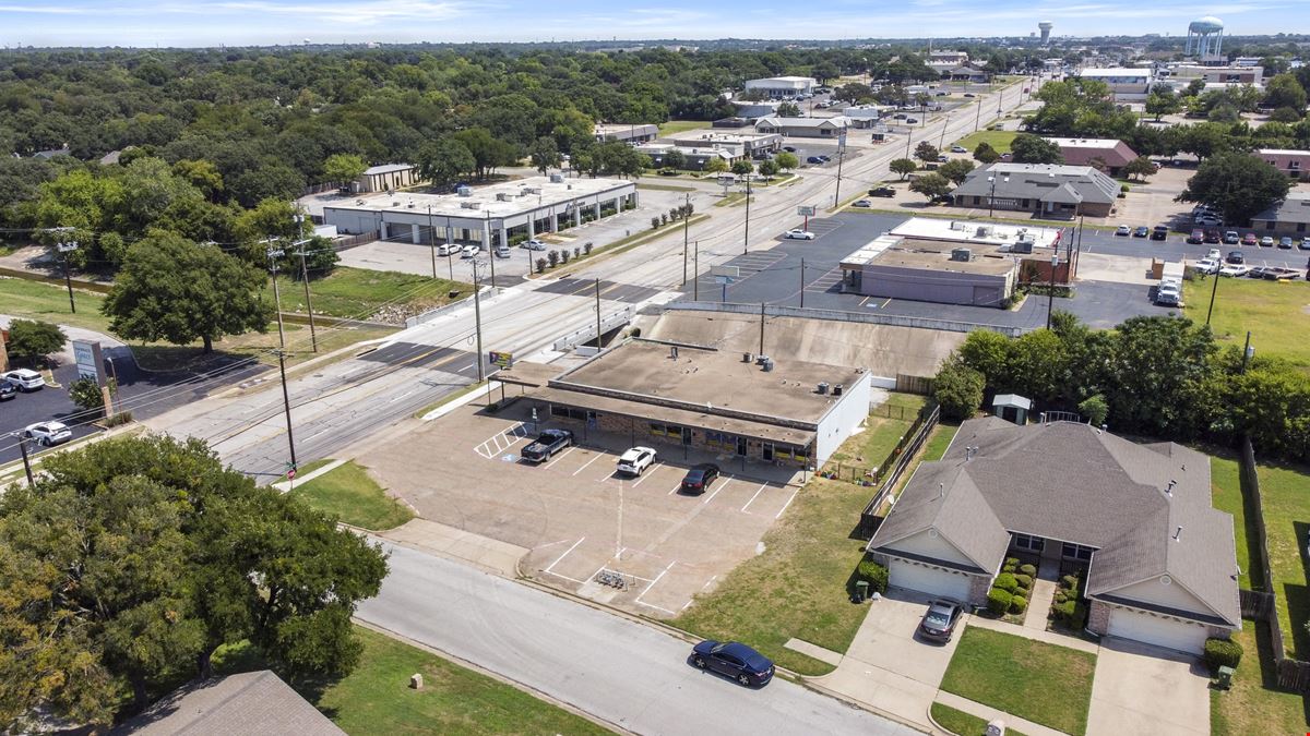 641 W Bedford Euless Rd