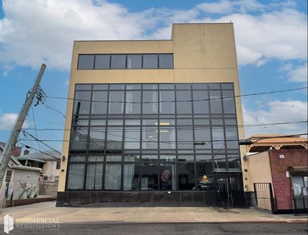 Office space for Rent at 86 Brighton 1 Pl in Brooklyn