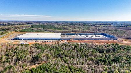 Industrial space for Rent at Cherokee Commerce Center 85 Industrial Park in Gaffney
