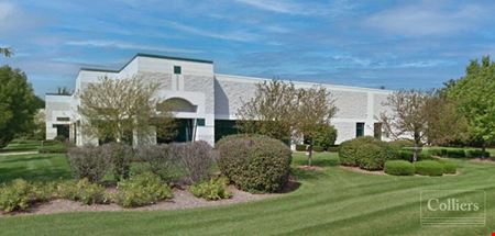 Industrial space for Rent at +/- 4,275 SF Flex unit for lease in Brookfield