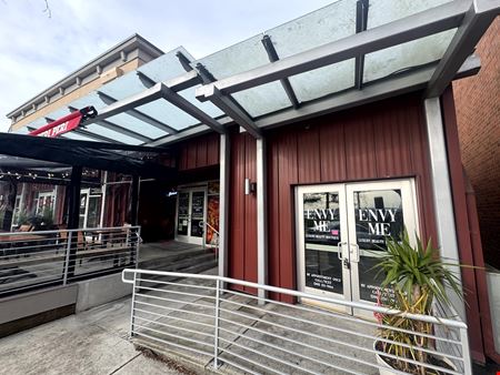Retail space for Rent at 52 Lakeshore Plaza Building in Kirkland