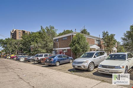 1853-1865 W Mosier Place