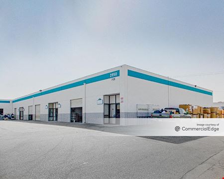 Industrial space for Rent at 2950 West Central Avenue in Santa Ana