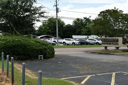 100-156 Mendel Pkwy. - 17,516 SF, 15-unit Retail Strip Center