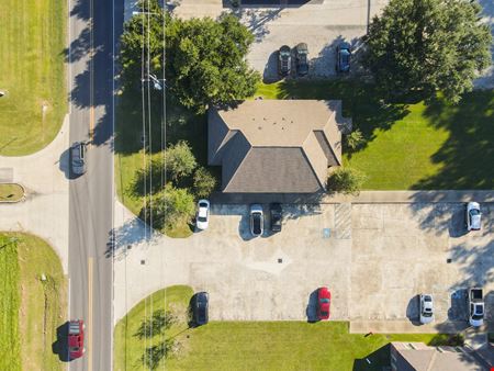 Gonzales Garden Office Ideal for Owner Occupant or Investor