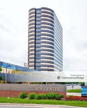 Southfield Town Center - 4000