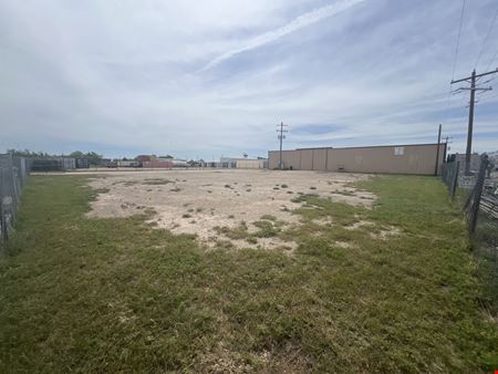 601 N Access Rd