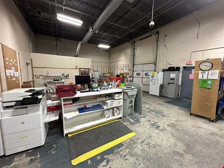 Lab or Light Assembly Space