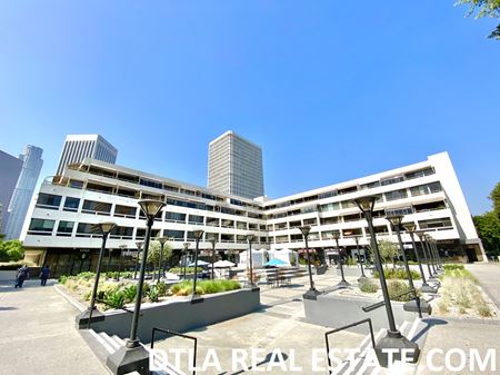 Retail space for Rent at Promenade Plaza in Los Angeles