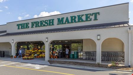 Retail space for Rent at Carmel Commons in Charlotte
