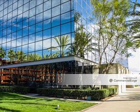 One Pacific Plaza - 7777 Center Drive