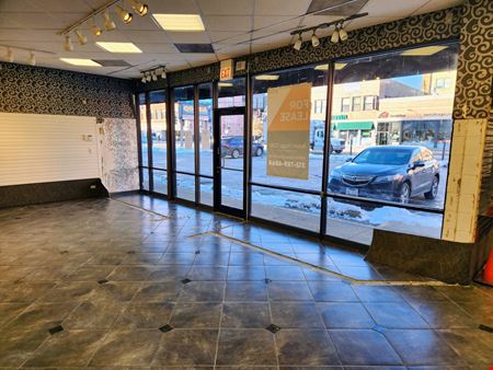 Lincoln Park | Strip Center for LEASE