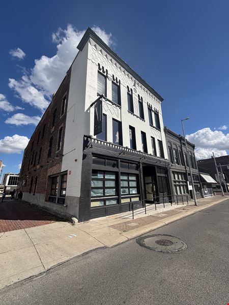 Retail space for Rent at 710 Monroe St.  in Toledo