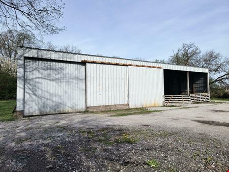 Crown Point Warehouse and Showroom