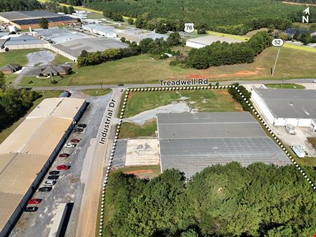 Industrial/Commercial  |  ±20k–40k SF Available