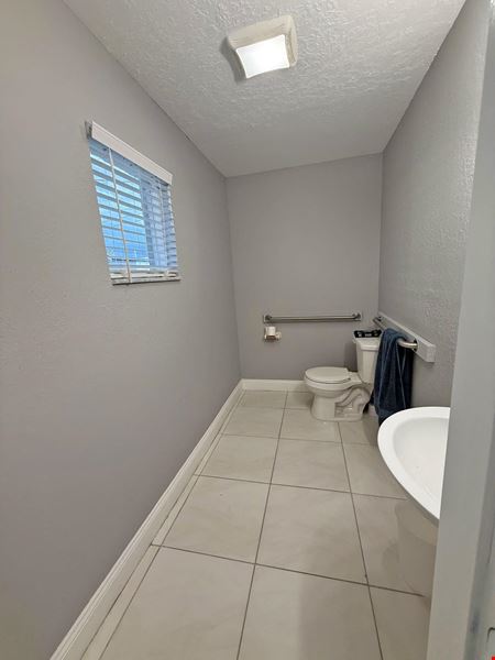 Turnkey Professional Building | Cape Coral