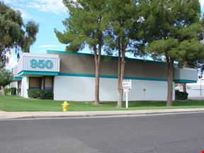 950 W Birchwood Ave