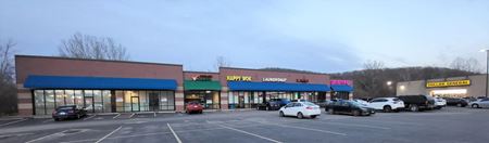 Retail space for Rent at House Springs Centre in House Springs