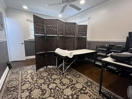 Office space for Rent at 5409 16th St N in St Petersburg