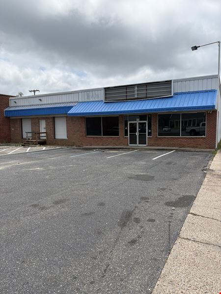 Retail space for Rent at 321 W Jefferson St in Quincy