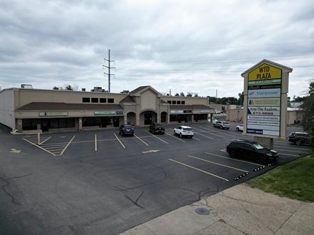 Retail space for Rent at 2828 N Main St in Decatur