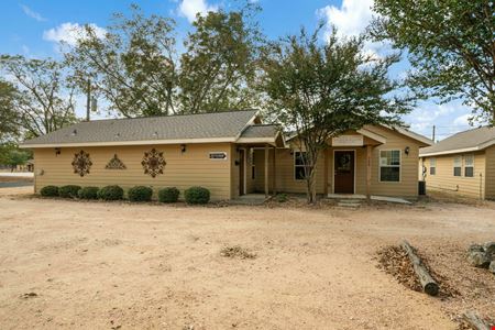 916-930 E Blanco Rd | Boerne Office Portfolio