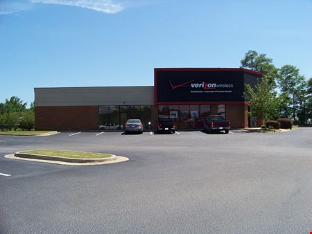 Retail space for Rent at Lakeview Shopping Center in Auburn