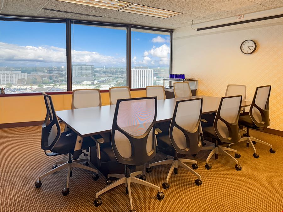 HQ - Oak Brook - Regency Towers