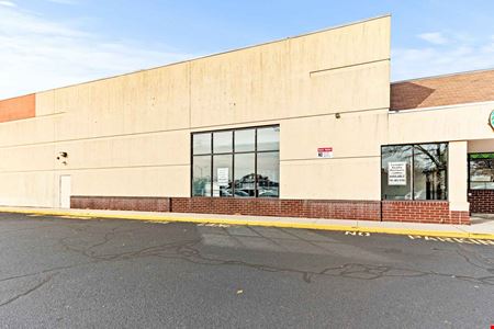 Warwick, RI - Crossroads Plaza