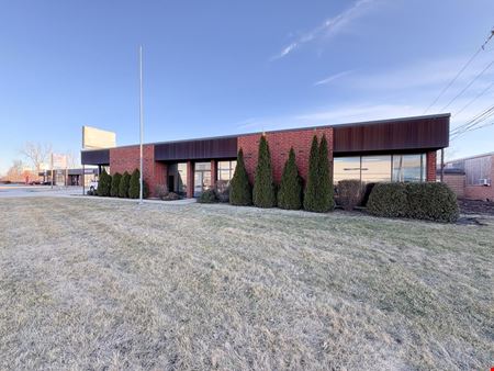 Mixed Use space for Rent at 33W401 Roosevelt Rd in West Chicago