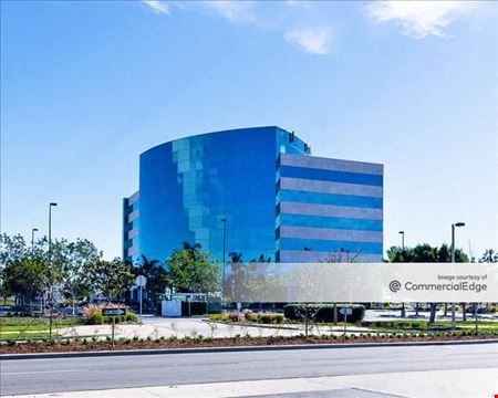 1000 Town Center