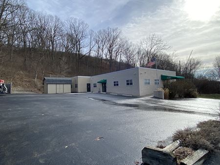 Office space for Rent at 2741 Noblestown Road in Greentree