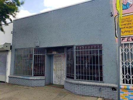 Retail space for Rent at 752 S Atlantic Blvd in Los Angeles