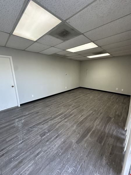 1210 W Alameda Dr, Ste 122